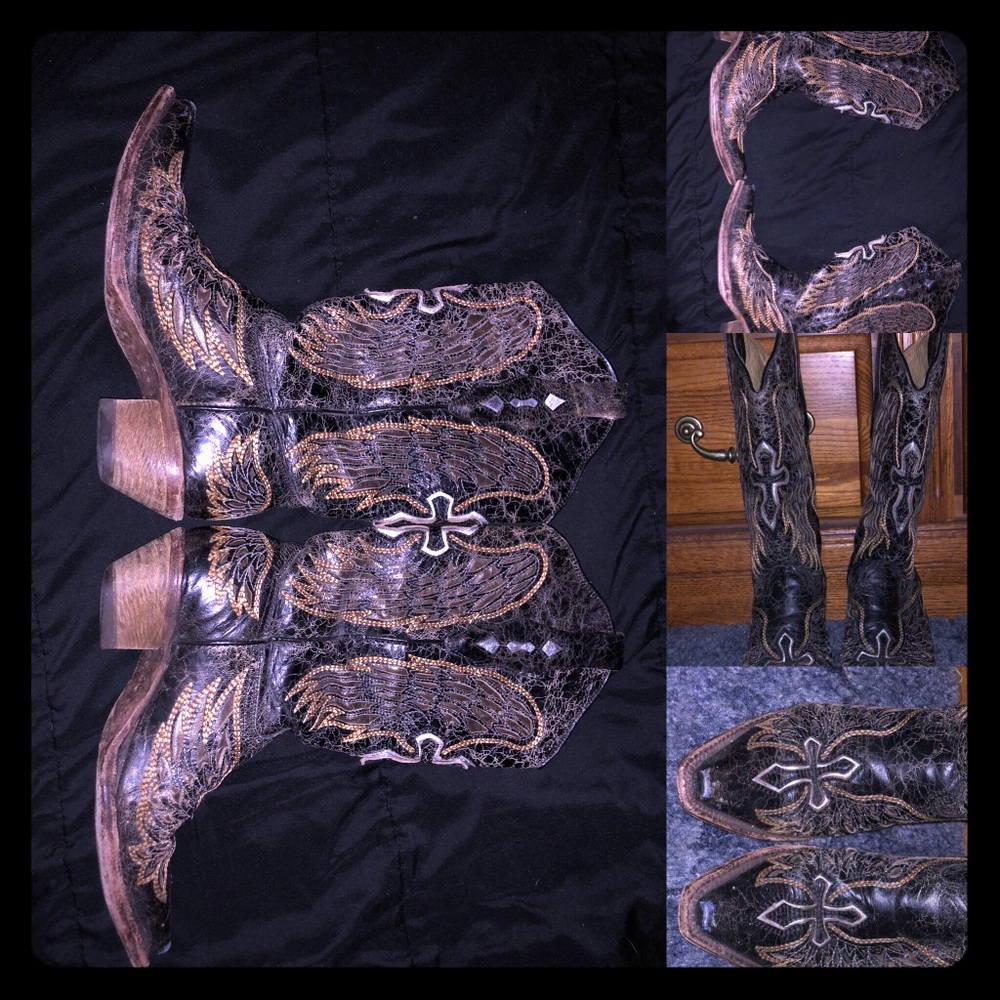 Corral boots
